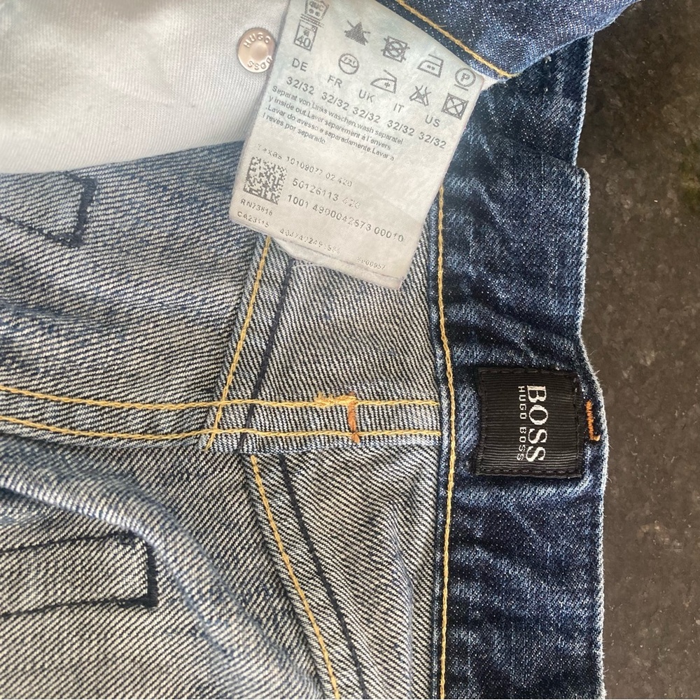 BOSS Hugo Boss Straight Leg Denim Jeans - Picture 11 of 11